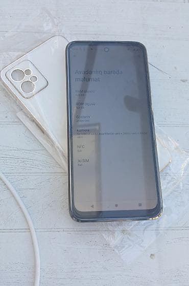 nokia 2 4: Smartfon - Ekran: 2400×1080 FHD+, ön kamera üçün mərkəzi deşikli — 2