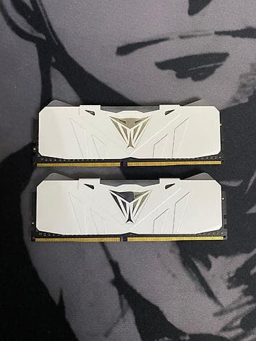 рам: Viper RGB 16GB DDR4

2x8GB DDR4 3000Mhz cl15
tam işlək — 1