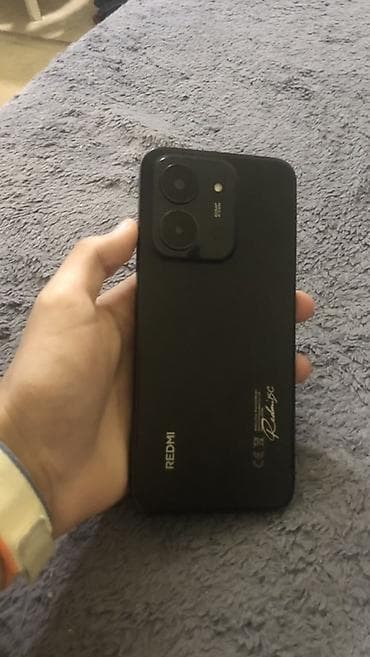 redmi mi 11: Xiaomi 15 Pro, 128 GB, rəng - Qara, 
 Barmaq izi, Face ID — 2