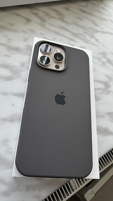 iphone xr max: IPhone 16 Pro Max, 512 GB, Qızılı, Face ID — 6