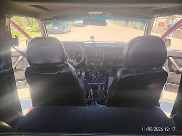 renault duster qiyməti: VAZ (LADA) 4x4 Niva: 1.7 l | 2000 il 10000 km Universal — 10