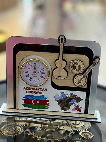 divar saatlari 2022: Masaüstü saatlar — 3