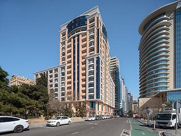 qobuda satilan evler: Bakının mərkəzində, möhtəşəm dəniz mənzərəli premium klas ofislərin — 10