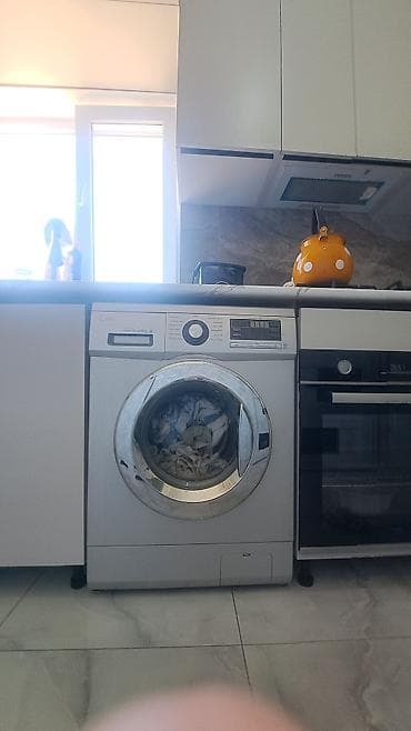 LG paltaryuyan maşın satılir heç bir deffekti yoxdur tam işləkdir
