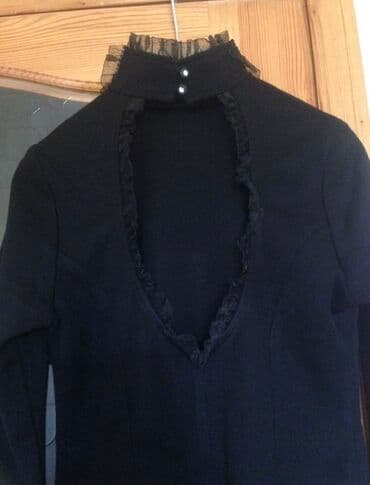 ikinci el don: FENDİ,42 ölcü,az geyinilib,material pambıq,marlyovka,düymeli,ön teref — 15