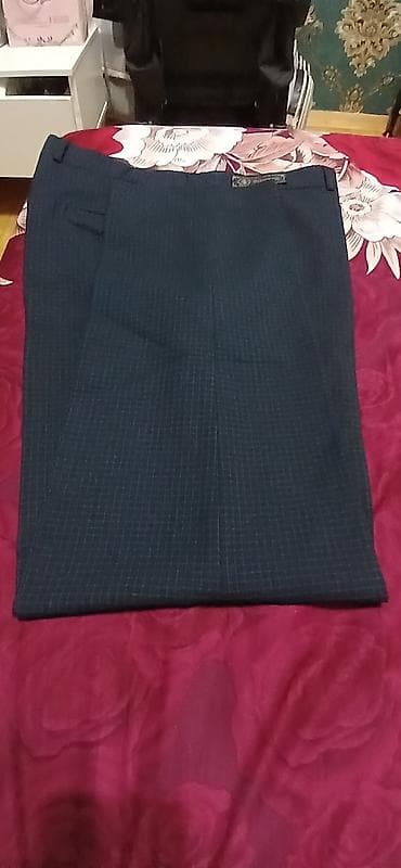 Kisi salvari 2 defe geynilib eynine balaca olduguna gore 56 razmer — 3