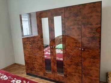 7 8 mkr kiraye evler: Tarqoviy, MCDonalds ilə üzbəüz 4 mərtəbəli binanın 4-cü mərtəbəsində — 4