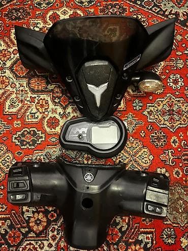 Yamaha skuter üçün ehtiyat hissələri paketi Satılır: şəkillərdə