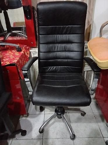 barber kreslo: Təkərli — 2