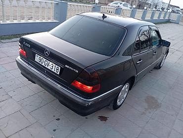 mercedes ucuz: Mercedes-Benz CL 220: 2.2 l | 1998 il Sedan — 8