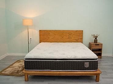 tek neferlik yataq: İkinəfərlik çarpayı, Tumba — 1