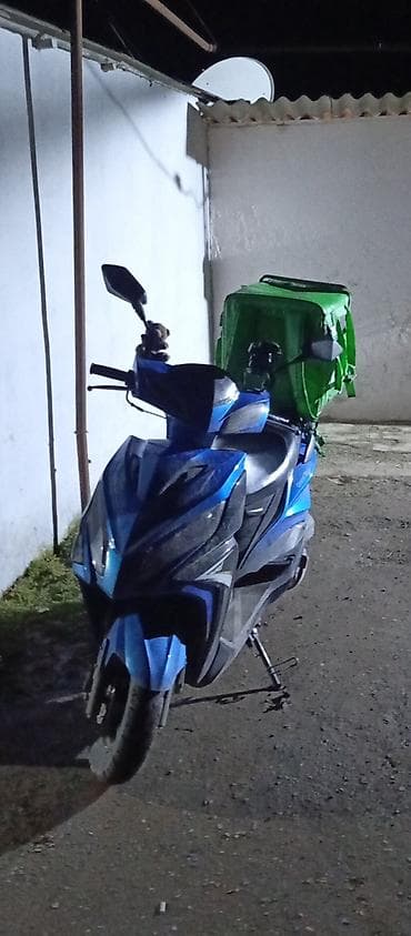 tufan cub 50s: - gtr 125, 125 sm3, 2024 il, 6000 km — 3