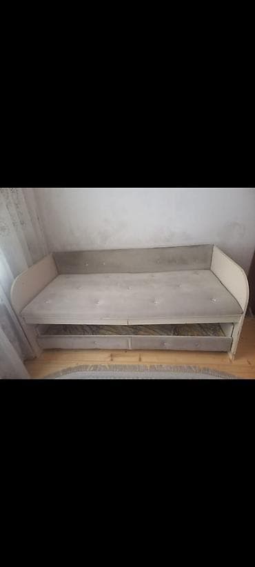 uşaq ucun divan: Təknəfərlik çarpayı, Azərbaycan, İşlənmiş — 1