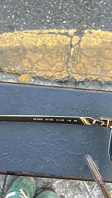 Eynəklər: Gün eynəyi, Ray-Ban, Yeni — 1