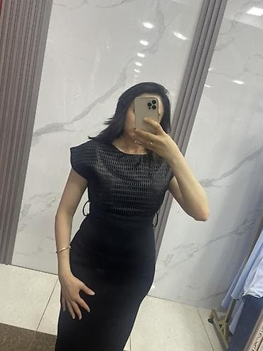 be: Qadın geyimi – qara midi don - Model: bədənə oturan, qələm kəsimli — 1