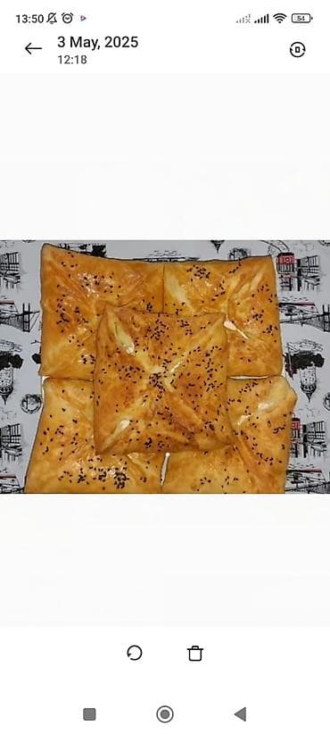 Ev şirniyyat və xəmir məmulatları - Küncütlü qat-qat xəmirdən