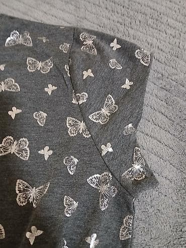 Jiletlər: Qadın köynəyi – qara-boz rəngdə, gümüşü kəpənək naxışları ilə - — 3