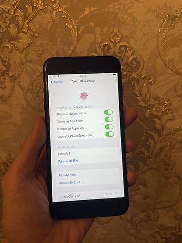 2ci el iphone 7: IPhone 7 Plus, 128 GB, Jet Black, Barmaq izi — 6