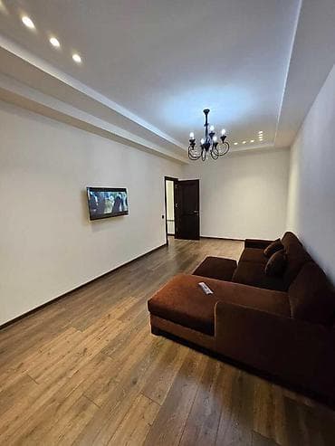 Mənzillər: İcarəyə verilir 2 otaqlı yeni tikili 105 m², Nərimanov r. Kateqoriya — 3