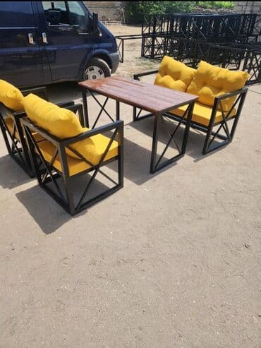 endirimde olan mebeller: Yeni, Kvadrat masa, 2 stul, Açılmayan, Skameykalar ilə, Taxta, Azərbaycan — 6