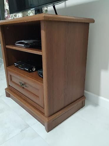 ev mebel: Ağac materialdan klassik üslubda TV stendi - Material: taxta (isti — 2