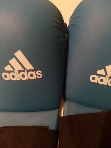 Adidas döyüş əlcəkləri - Brend: Adidas - Rəng: mavi - Növ