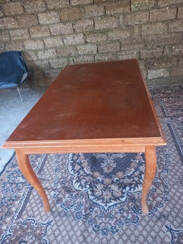 деревянный кухонный стол: Klassik masa, İşlənmiş, Açılmayan, Taxta, Dördbucaq masa — 2