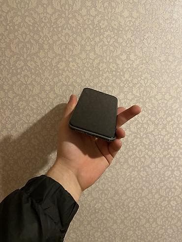 iphone 5s barter: IPhone 11, Qara, Face ID — 3