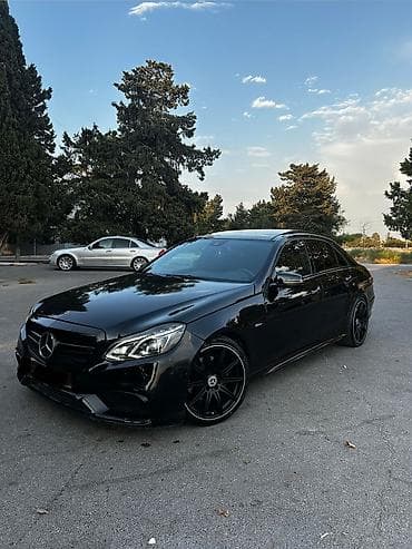 met: Mercedes-Benz E-Class: 3.5 l | 2011 il Sedan — 2
