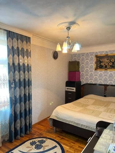 9 ci mikrorayon satilan evler: Bakı, 3 otaqlı, Köhnə tikili, m. Neftçilər, 80 kv. m — 7