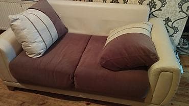 uqlavoy divan: Divan, Açılmayan, Bazasız, Süni dəri, Çatdırılma yoxdur — 1