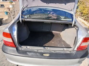 opel astra h 1.3 turbo qiymeti: Opel Vectra: 1.8 l | 1996 il 449000 km Sedan — 8
