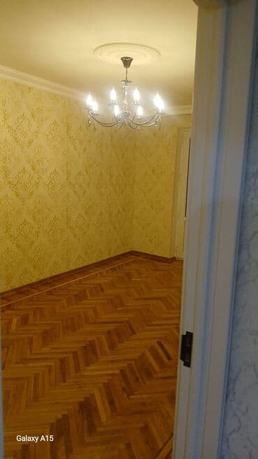 20 ci sahe kiraye evler 2025: KİRAYƏ ÜÇÜN İŞİQLİ və səliqəli mənzil otağı və geniş mətbəx. MENZİL — 14