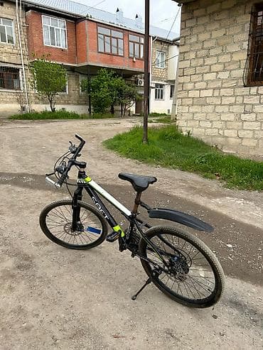 adi velosiped: SAFT dağ/şəhər velosipedi - Gödək çərçivə: yüngül alaşımlı görünüş — 1