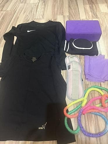 Uşaq üçün idman/gimnastika Komplektin tərkibi: - Nike Dri-FIT uzunqol