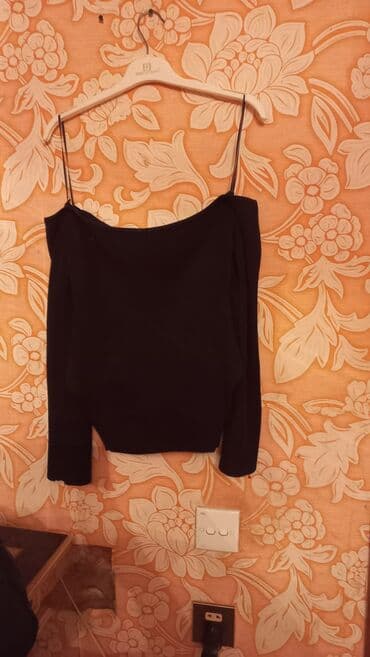 düz don modelləri: Qadın geyim dəsti – 4 fərqli model 1) Qırmızı paltar (etikə brendi) - — 9