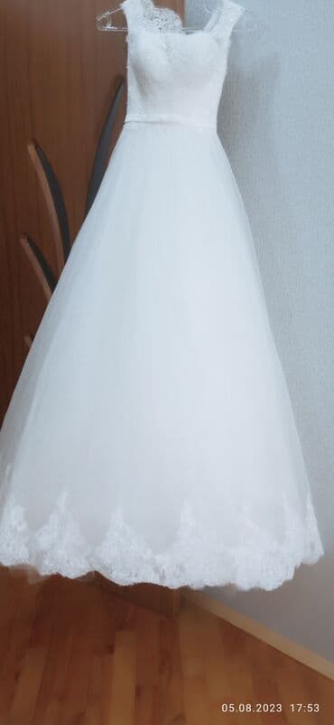 Cox tecili olaraq kocle elaqedar satilir. Toy üçün nəzərdə tutulmuş bu lalafo.az -da Cox tecili olaraq kocle elaqedar satilir. Toy üçün nəzərdə tutulmuş bu