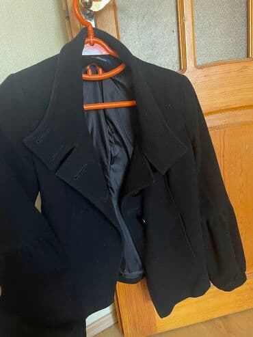 qış geyimi: Təmiz kaşmir qara rengde qısa palto,m razmer — 2