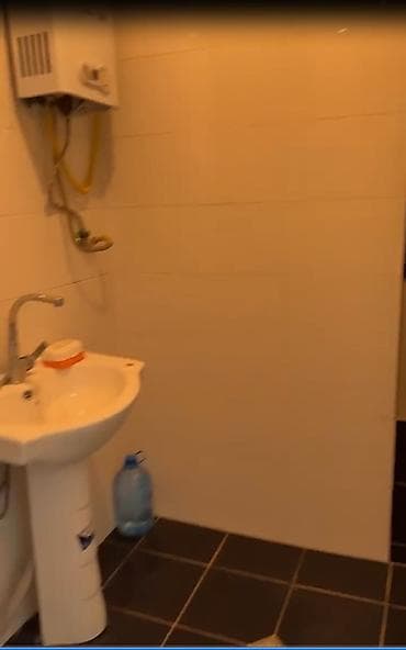 kiraye evler ehmedlide: Memar Əcəmi metro stansiyasindan 5-6 dəqiqəlik məsafədə 2 otaqlı — 1