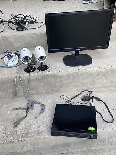 Təhlükəsizlik kamera sistemi komplekti Tərkib: - LG monitor (təxminən