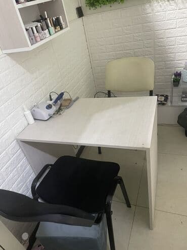 ikinci əl şkaflar: Boyuk dolab tezedi istifade olunmayib Stolar üiyməti ayrıdır — 3