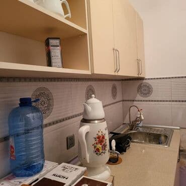 sumqayitda arenda obyekt: Yasamalda əşyali təmirli 1 otağlı plastesn ümumi sahəsi 55 kv,m — 2