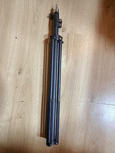 qatlanan telefon: Dörd panelli LED işıqlandırma sistemi + tənzimlənən tripod stativ 180 — 2