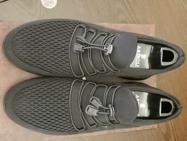 Krasofkalar və idman ayaqqabıları