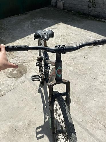 matorlu velosibet: STELS Sport dağ velosipedi - Çərçivə: STELS Sport, alüminium — 4