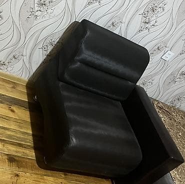 vega mebel: Qara rəngli, geniş oturacaqlı tək yerlik kreslo. - Material — 1