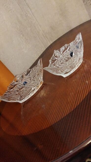 2eded vaza canlı çox gözəldir. Heç işlənməyib. Teze qalib