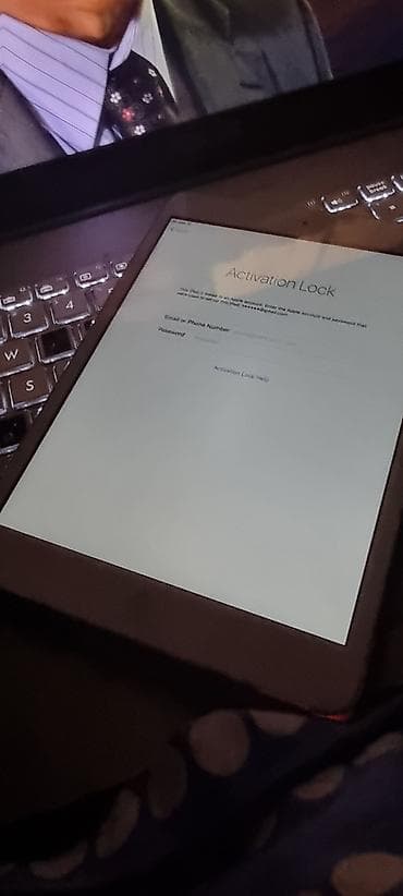 iphone 7: Icloud lock var mini 1 32gbApple iPad planşet - Model xətti: Apple — 3