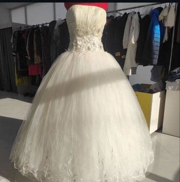 sumqayıtda don: Ağ gəlinlik donu – klassik “prinsessa” silueti - Strapless, ürəkvari — 1