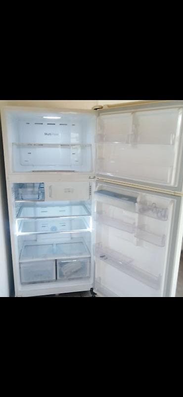 keys sat: Samsung RT62K7110SL/WT iki qapılı soyuducu - No Frost sistemi - Ümumi — 4